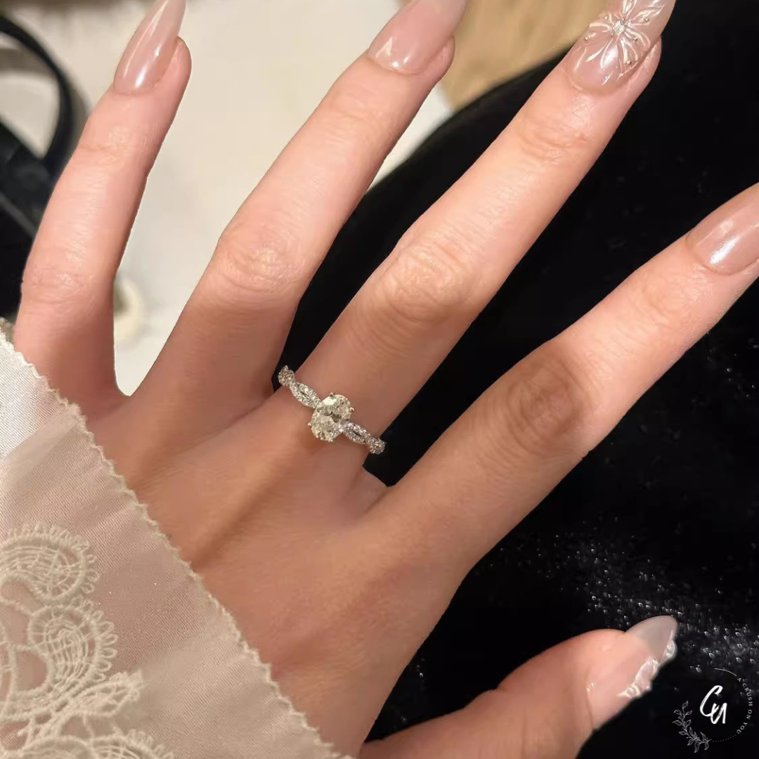 Brilliant Zircon Ring