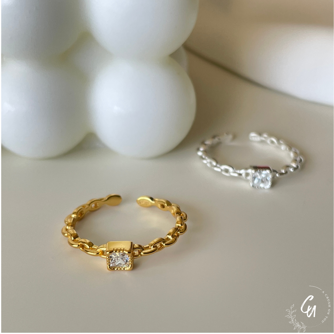 Chain Zircon Ring