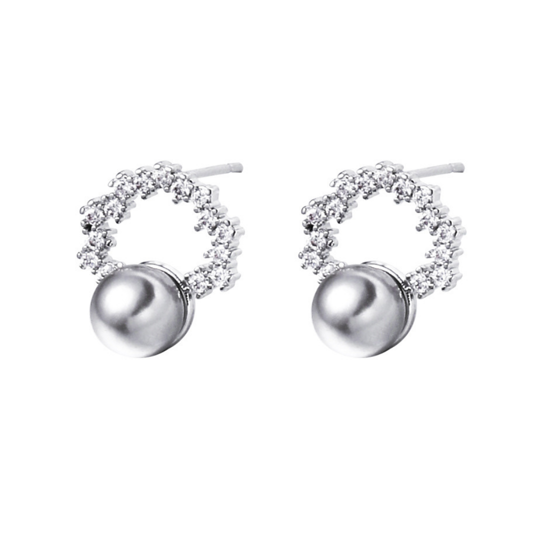 Circle Zircon Pearl Pierce