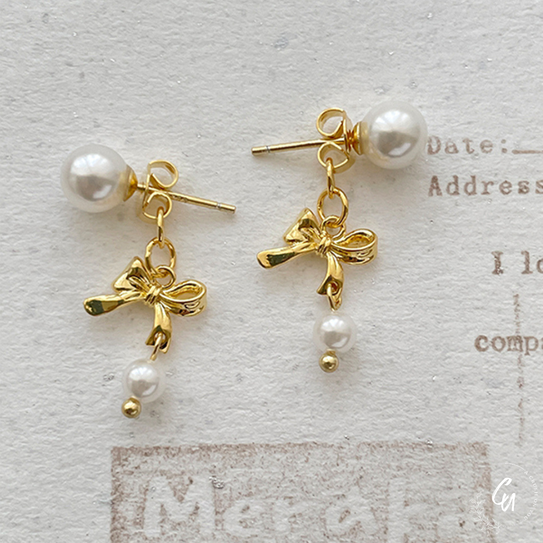 Double Pearl Ribbon Pierce
