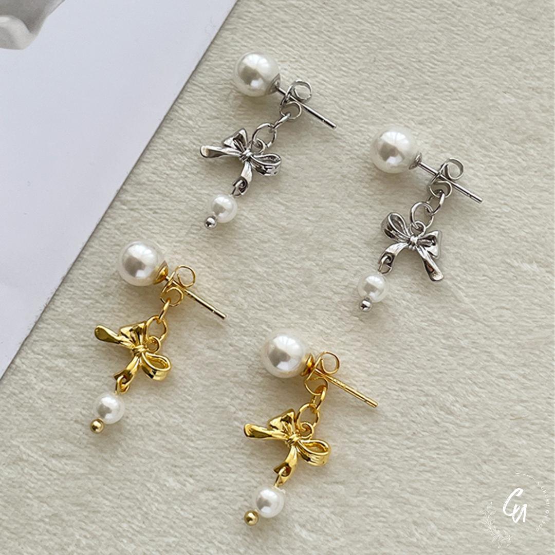 Double Pearl Ribbon Pierce