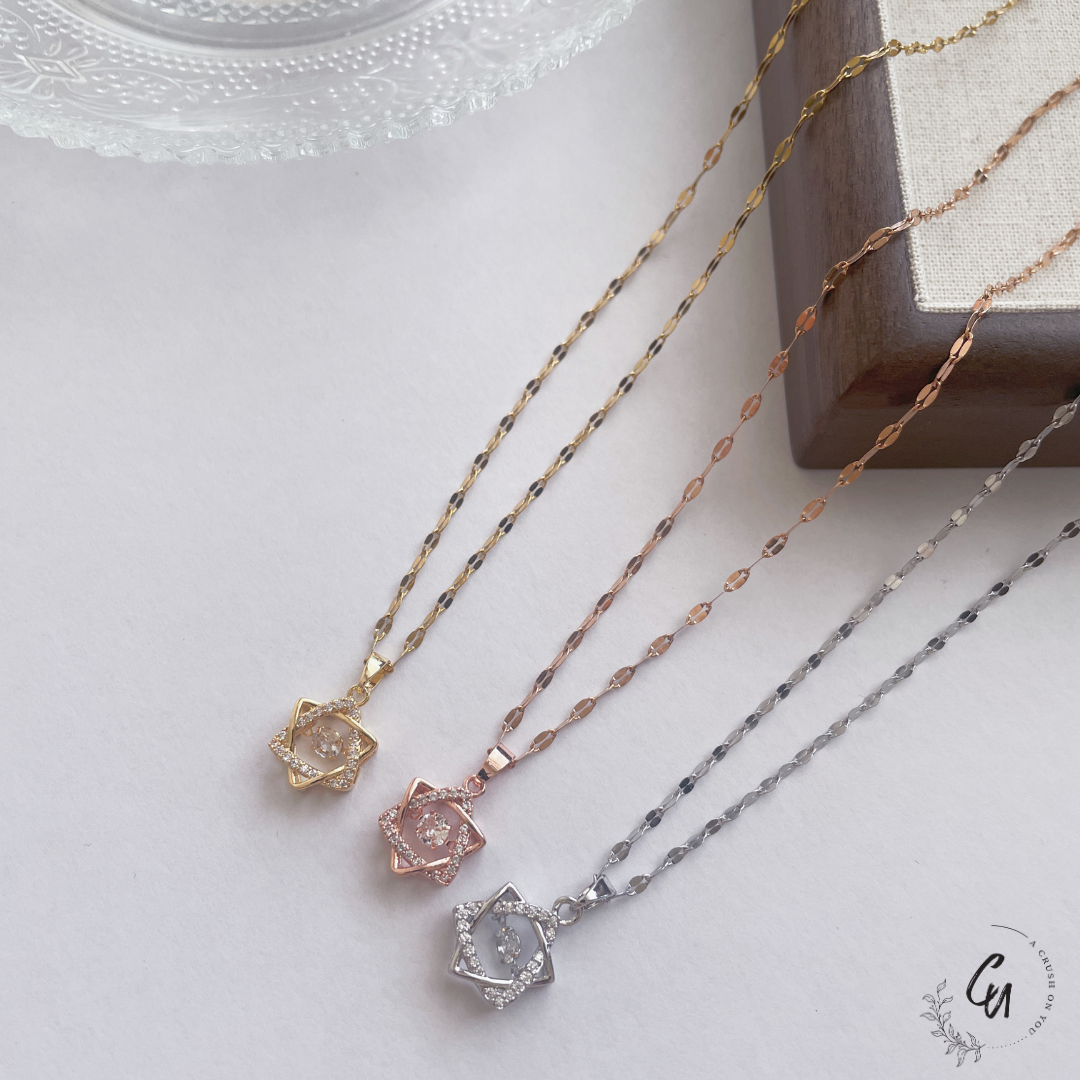 Hexagra Zirconia Necklace