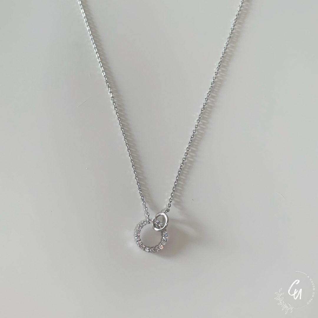 Interlocking Rings Necklace