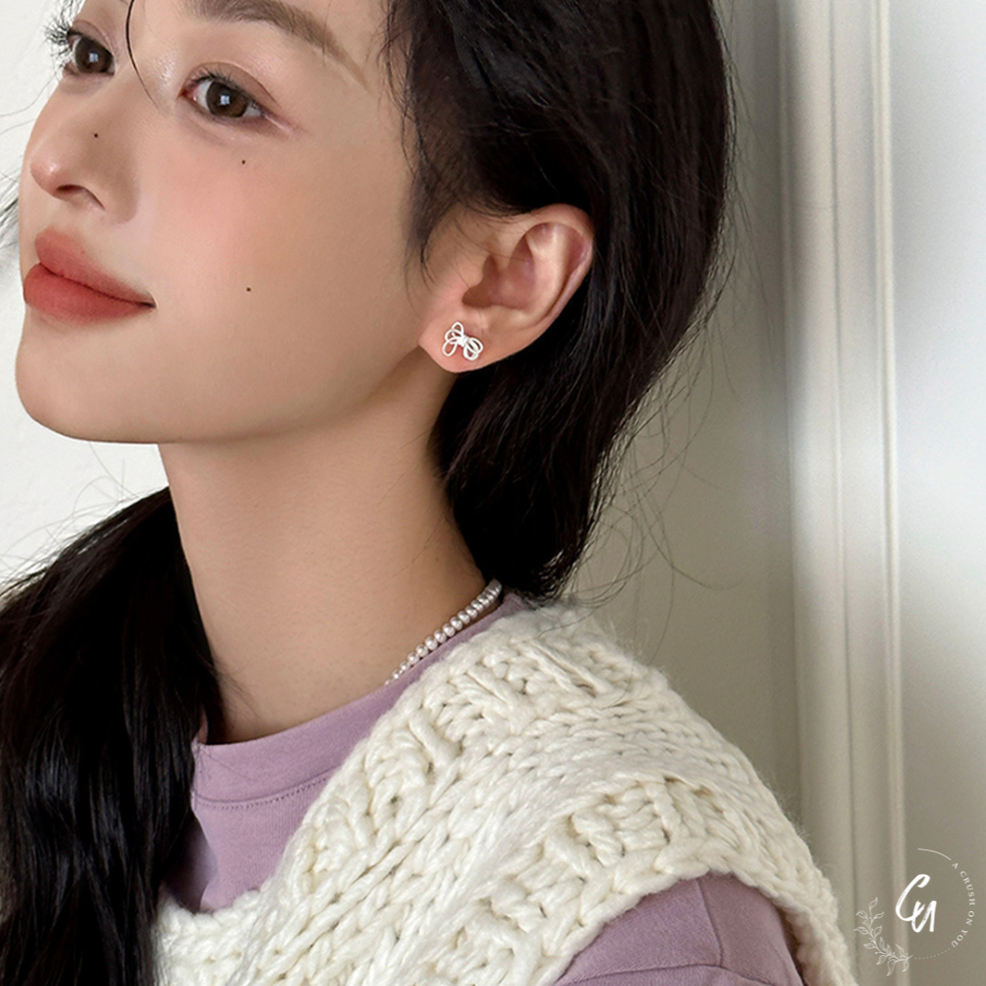 Knot Bow Pierce
