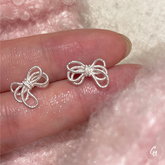 Knot Bow Pierce