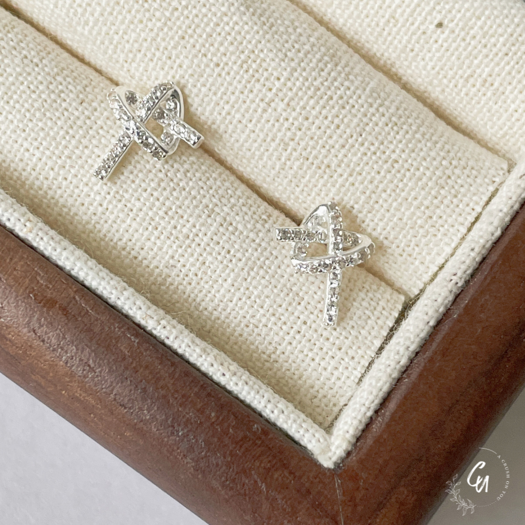 【7/22(火)〜再入荷】Knot Heart Pierce