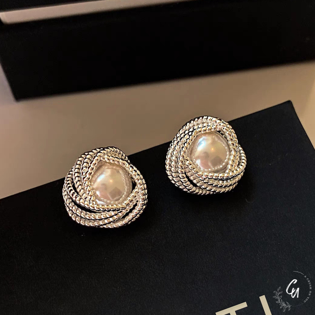 【8/12(火)〜NEW】Lace Pearl Pierce