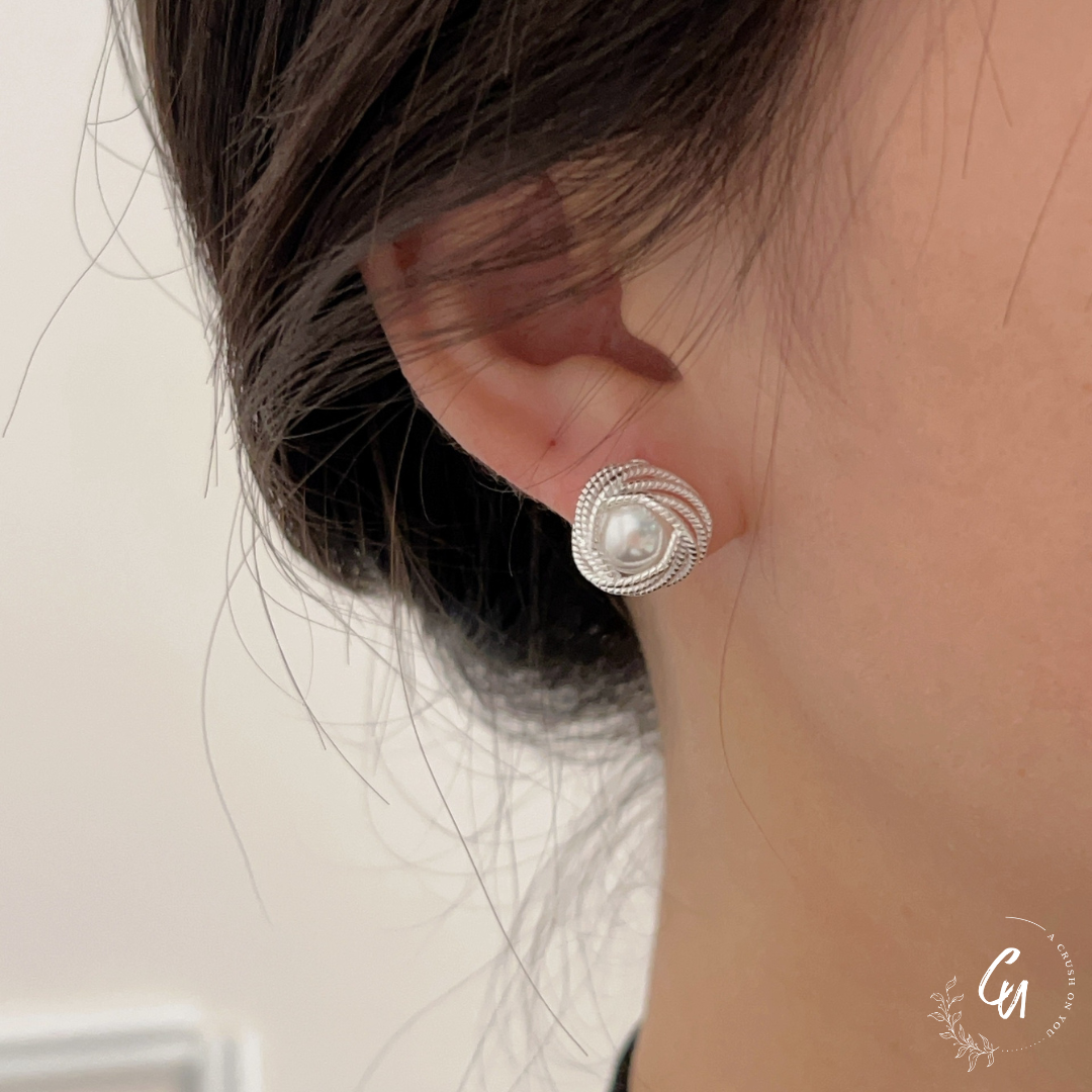 【8/12(火)〜NEW】Lace Pearl Pierce