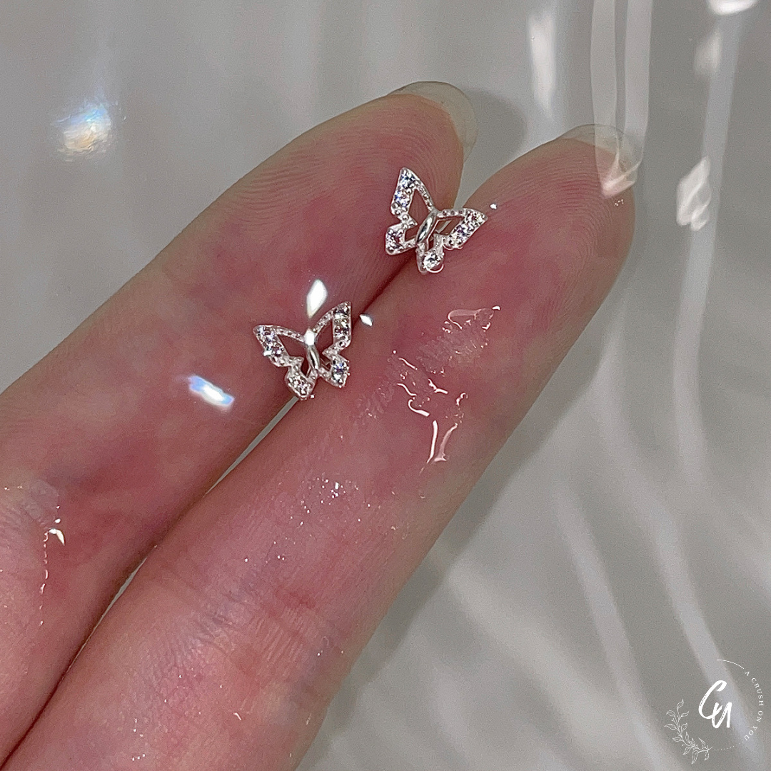【8/26(火)〜再入荷】Butterfly Zircon Pierce