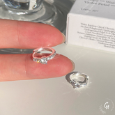 Line Zircon Hoop Pierce