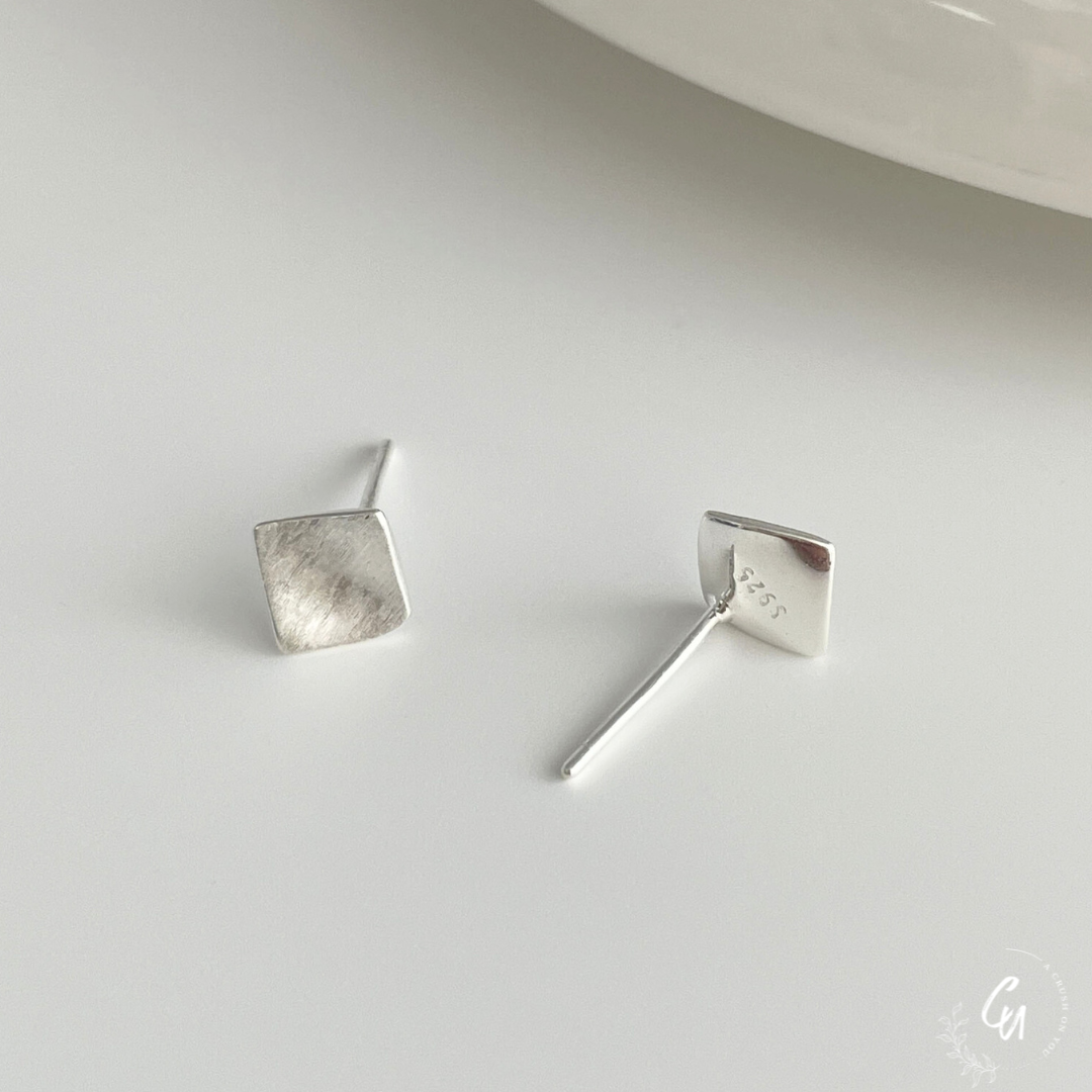 Matted Square Pierce