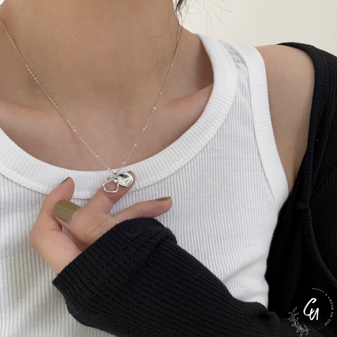 Nuance Circle Plate Necklace