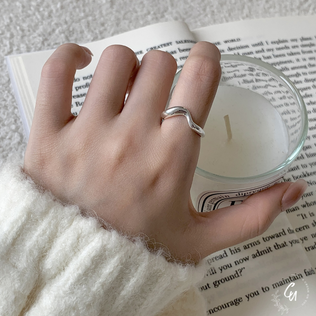 Nuance Cross Ring