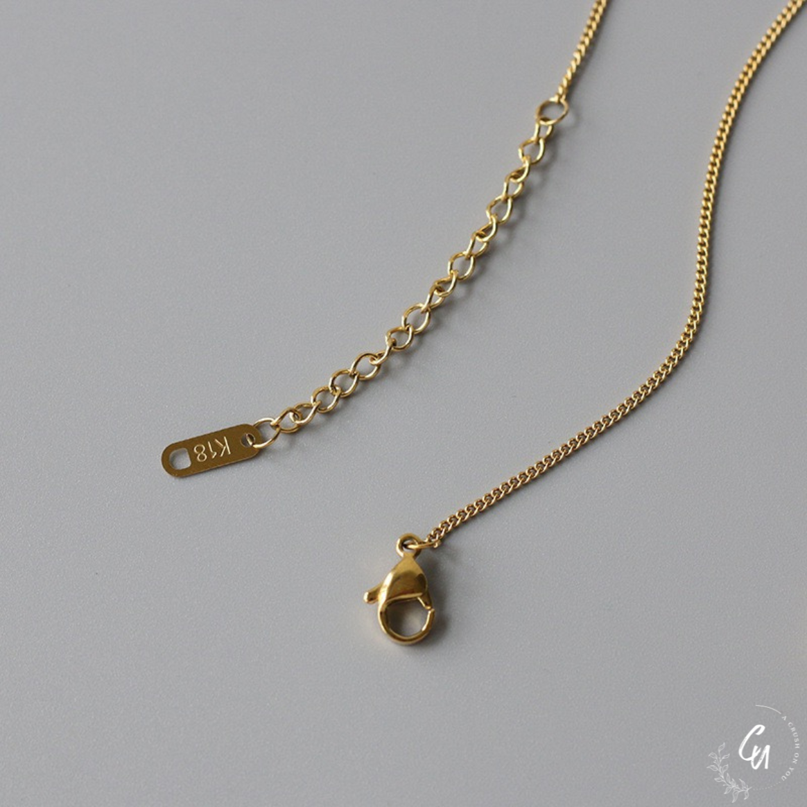 Pearl Plate Necklace