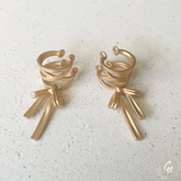 【4/28(月)〜再入荷】Ribbon Earcuff