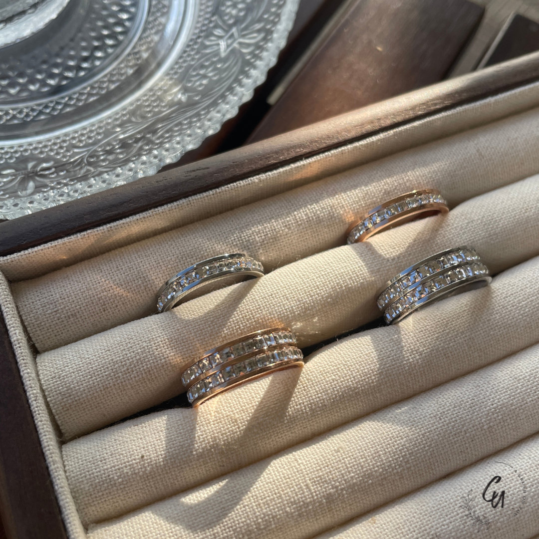 Shinny Zirconia Ring