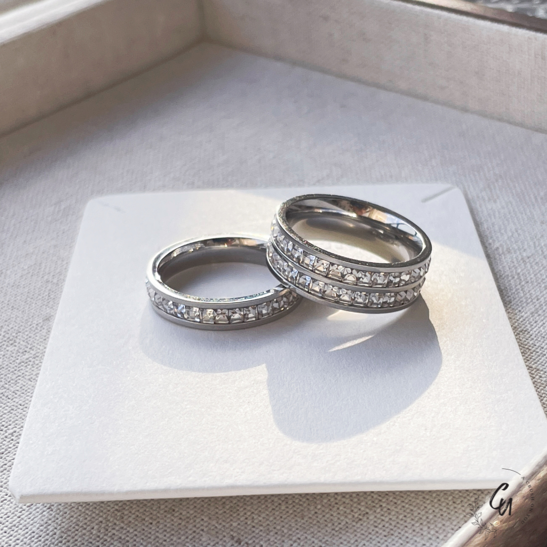 Shinny Zirconia Ring