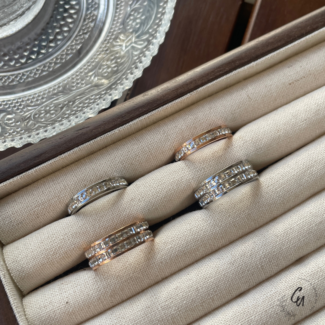 Shinny Zirconia Ring