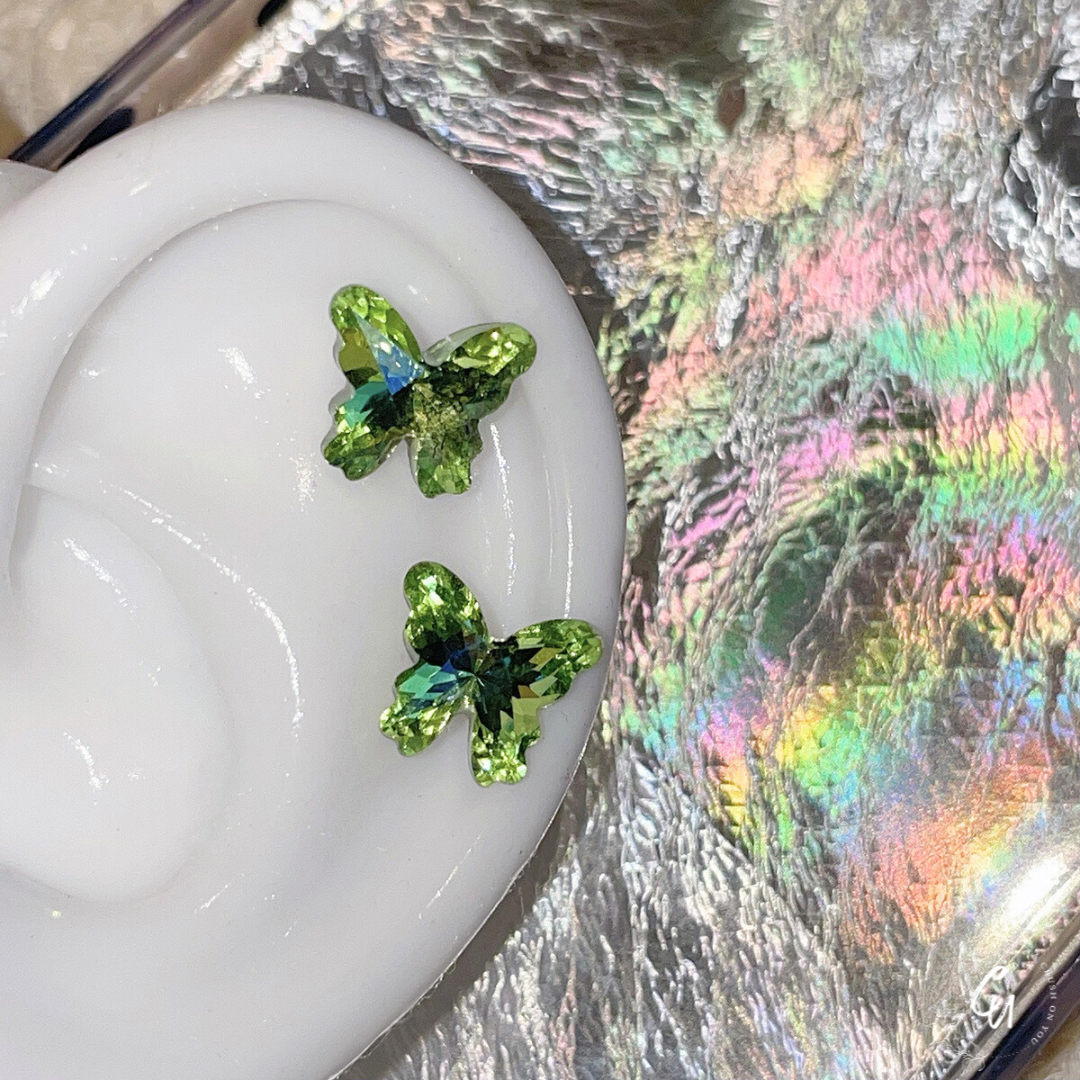 【2/3(月)〜NEW】Shiny Butterfly Pierce