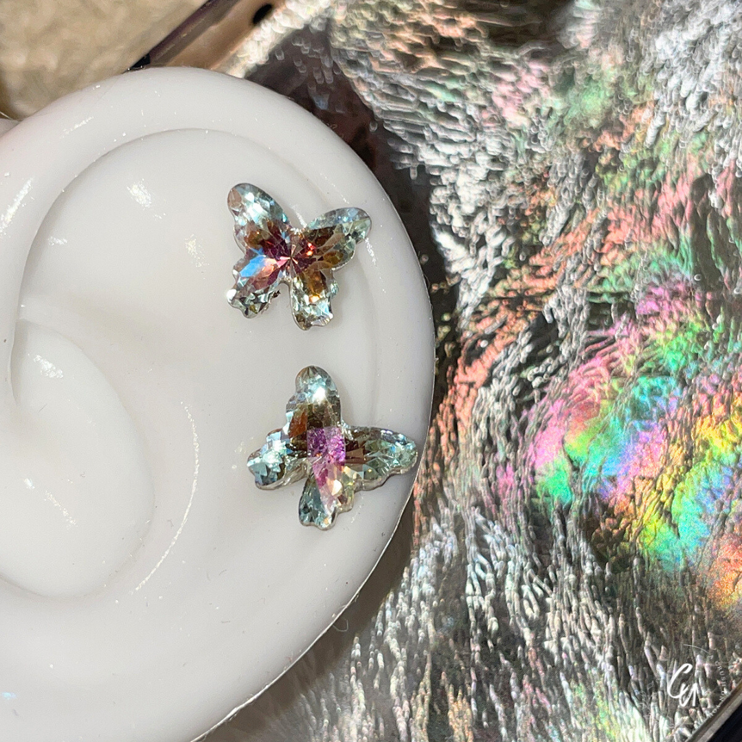 【2/3(月)〜NEW】Shiny Butterfly Pierce