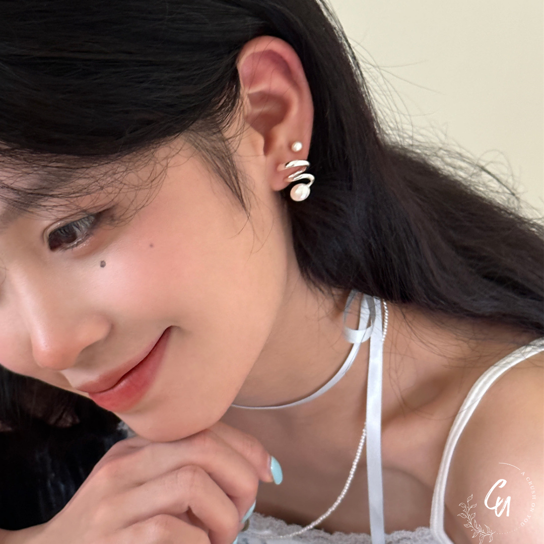 Spiral Line Pearl Pierce