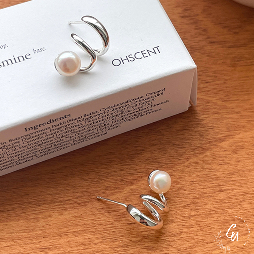 Spiral Line Pearl Pierce
