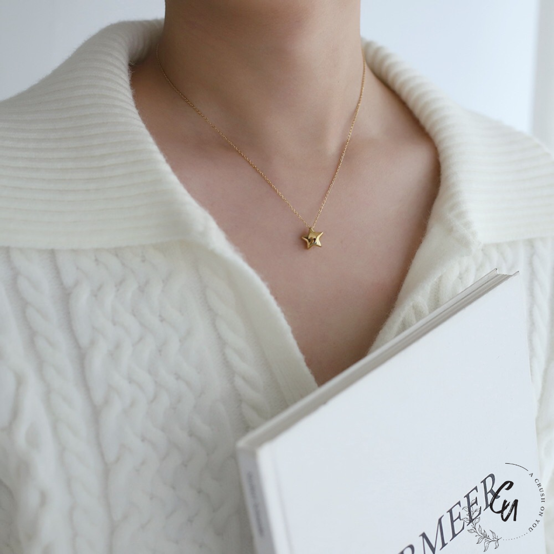 Star Motif Necklace