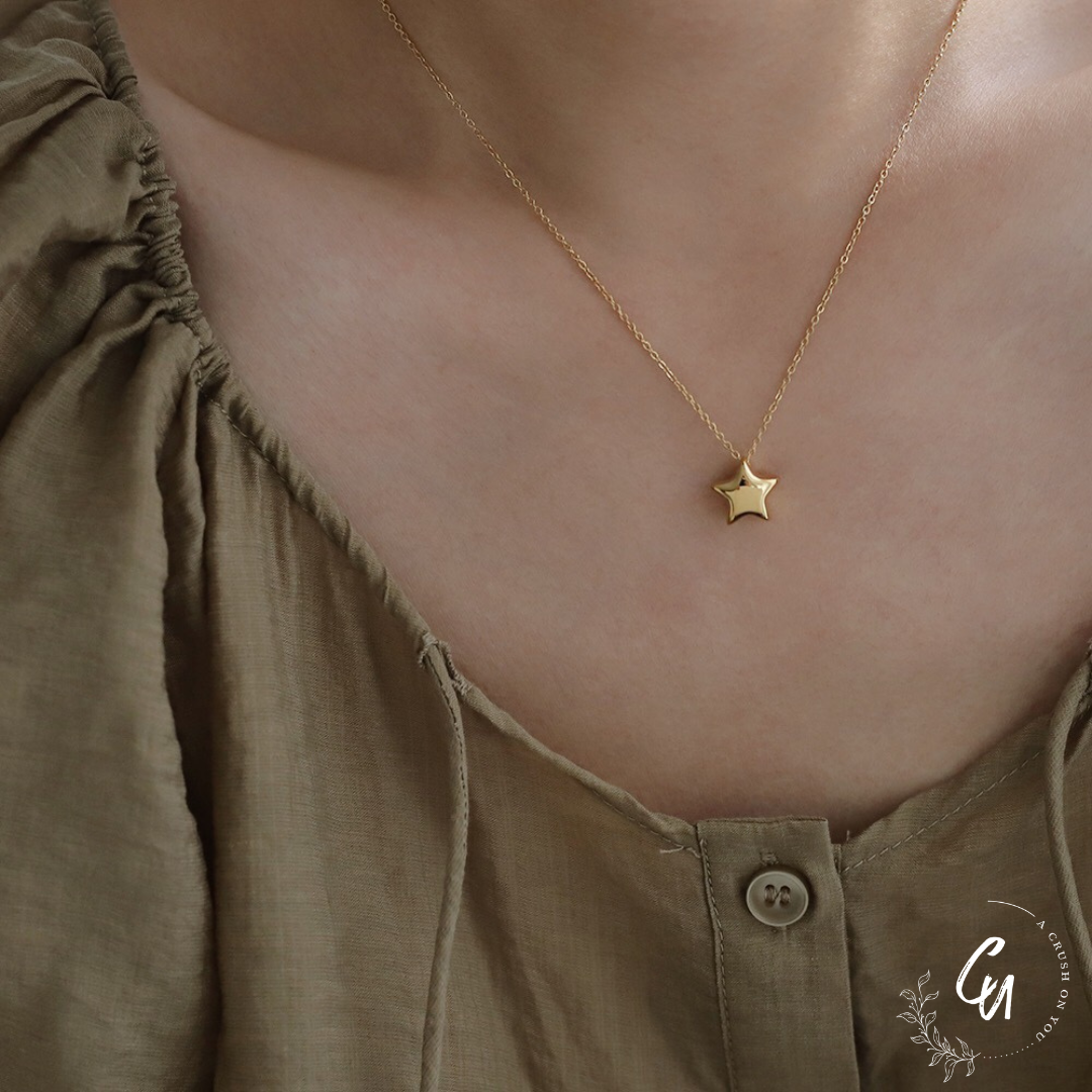 Star Motif Necklace