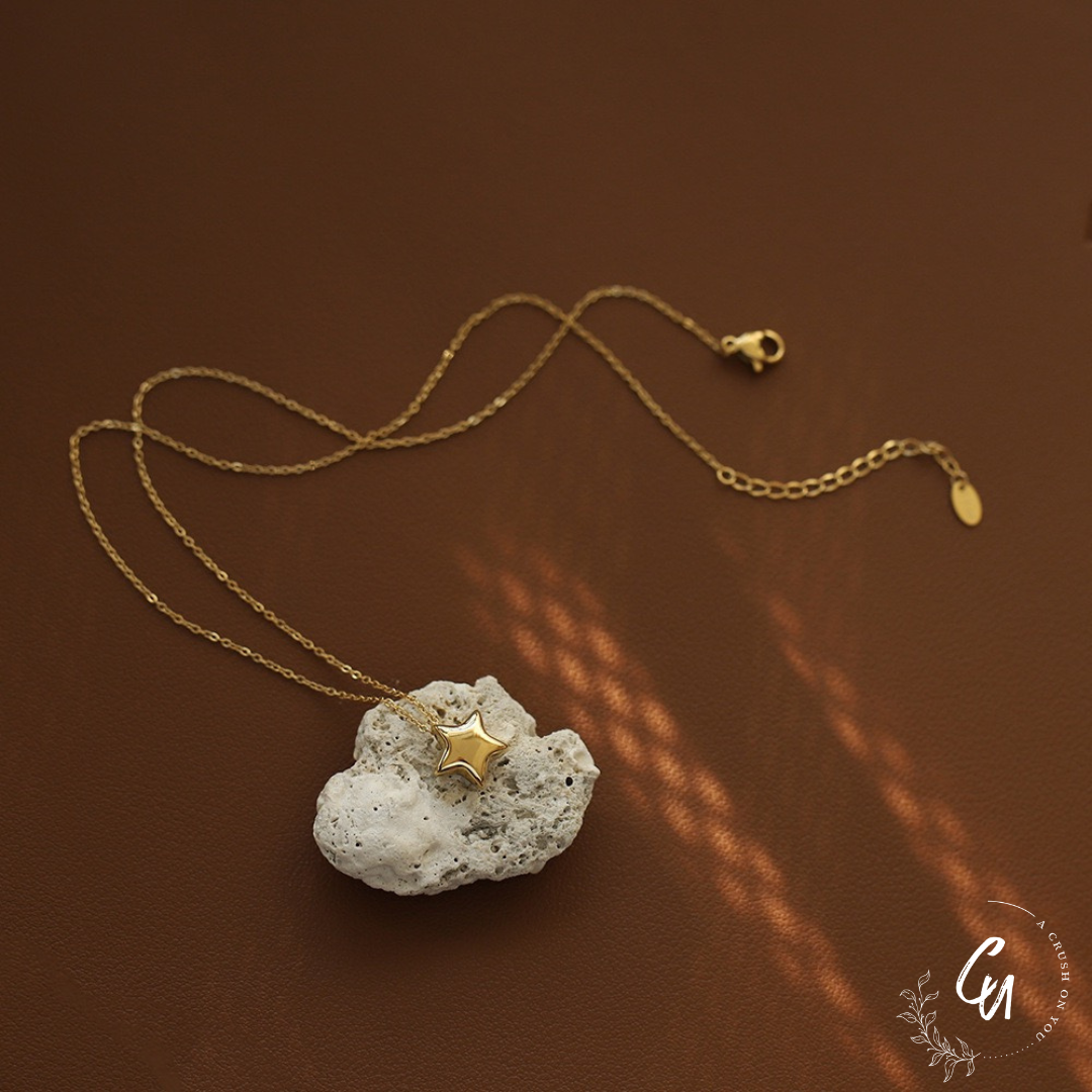 Star Motif Necklace