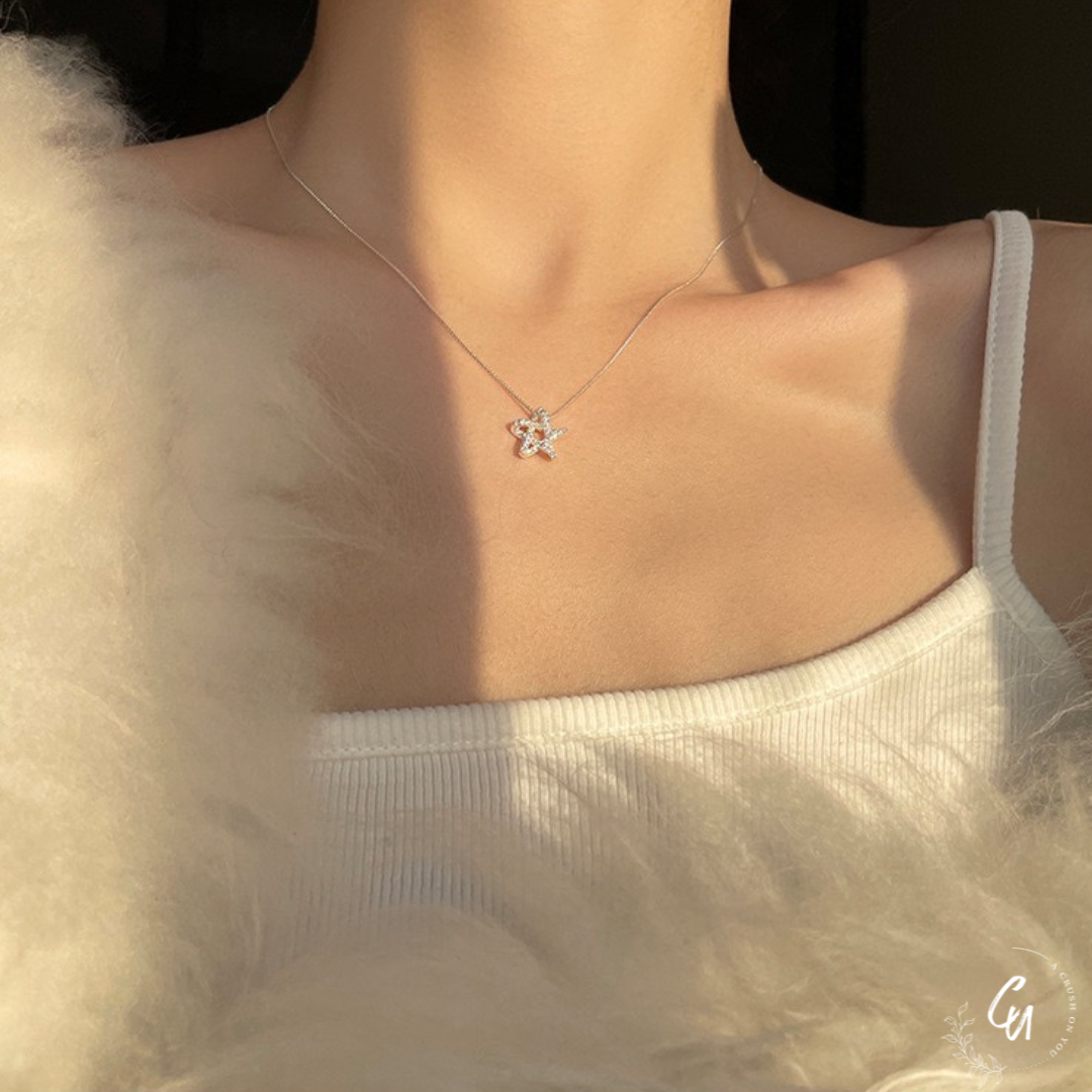 【8/17(日)〜再入荷)】Star Zircon Necklace