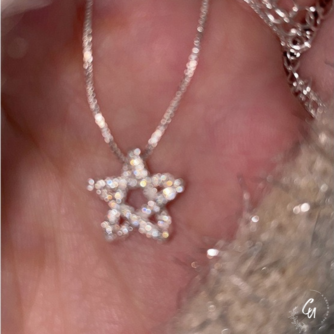 【8/17(日)〜再入荷)】Star Zircon Necklace