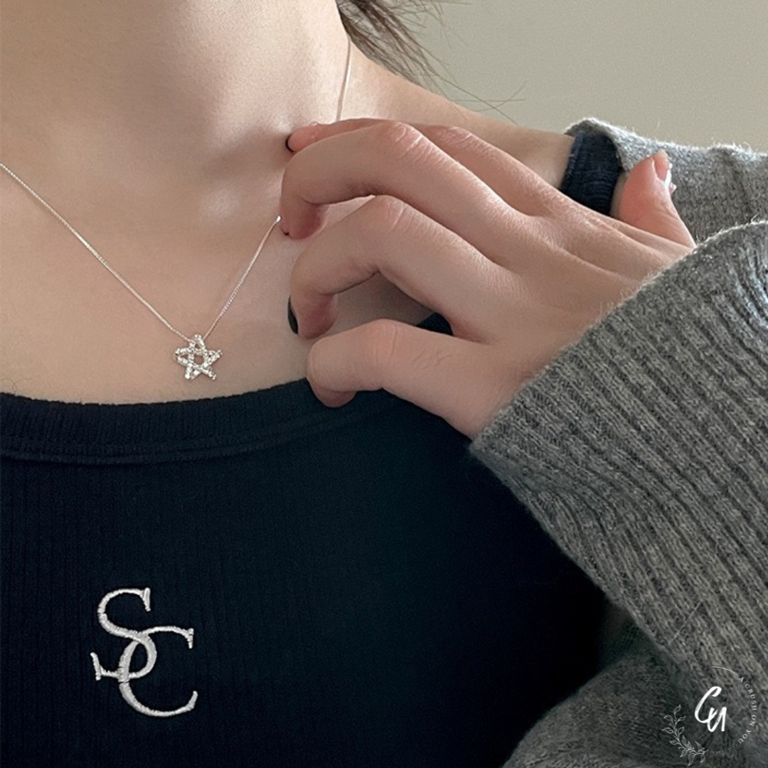 【8/17(日)〜再入荷)】Star Zircon Necklace