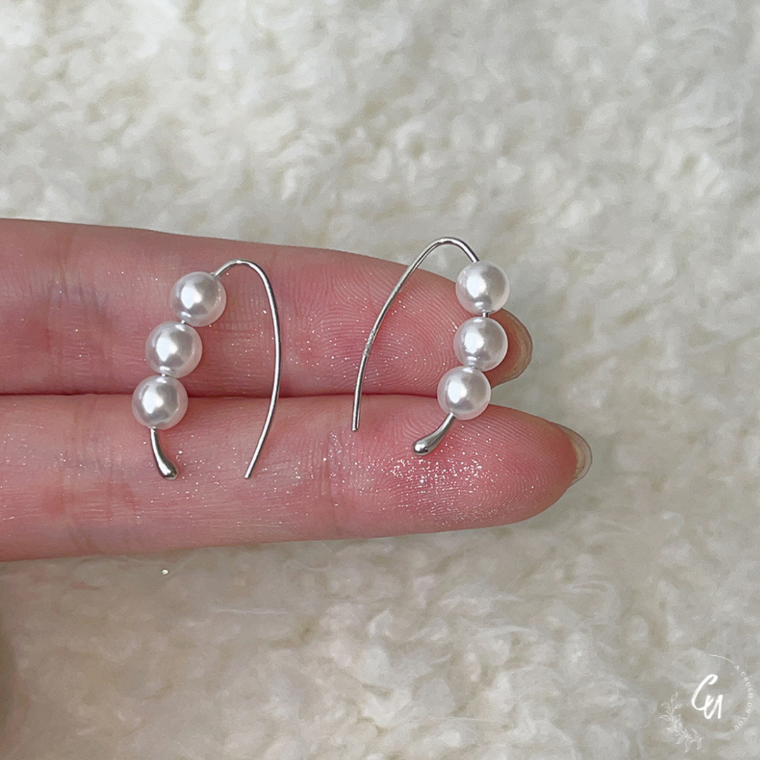 Triple Pearl Pierce