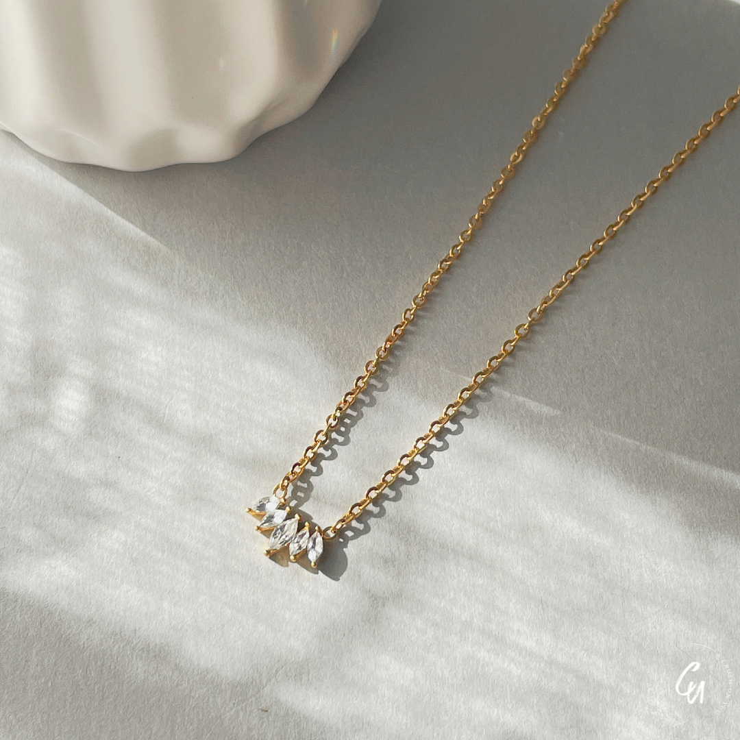 Water drop necklace