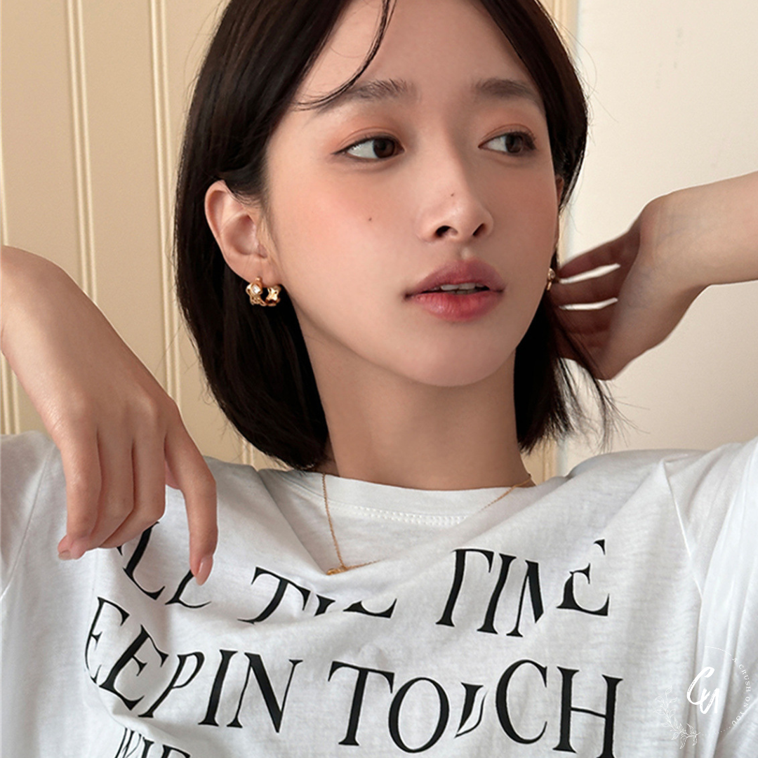 Wave Zircon Hoop Pierce