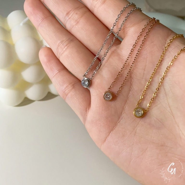 Zirconia stone Necklace