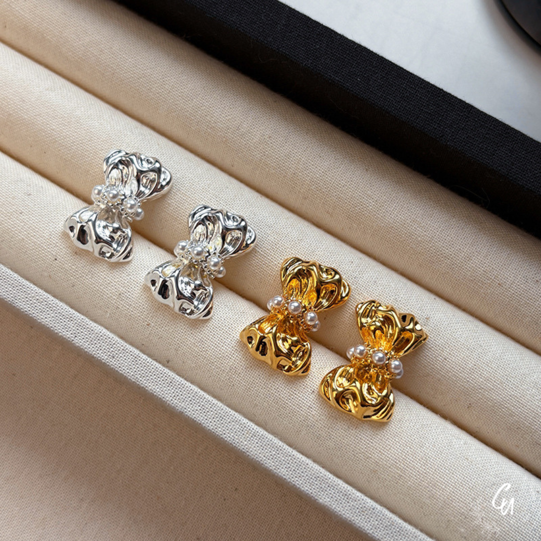 【8/12(火)〜NEW】Bow Pearl Pierce