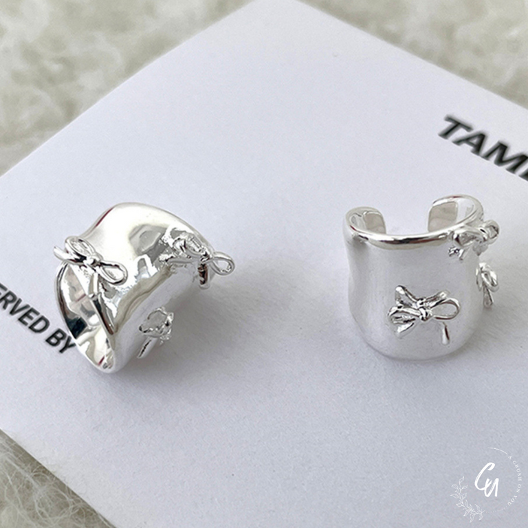 Bowknot Shine Earcuff
