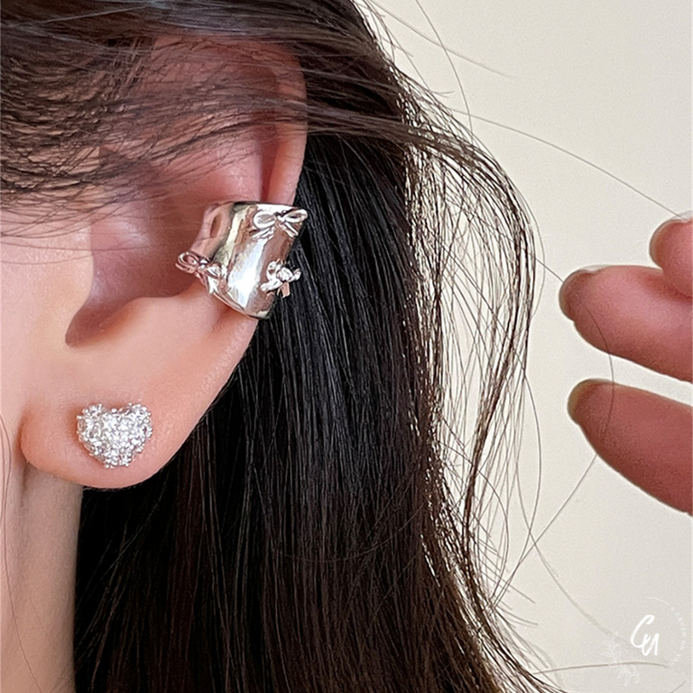 Bowknot Shine Earcuff