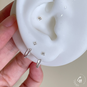 [10/10 (Thu) - NEW] C-Line Zircon 2way Pierce