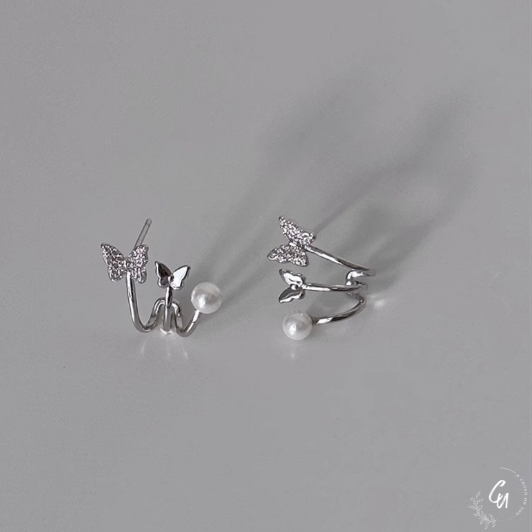 【7/22(火)〜再入荷】 Double Butterfly Pearl Pierce