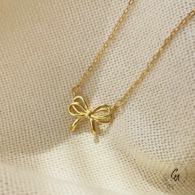 Double Ribbon Necklace