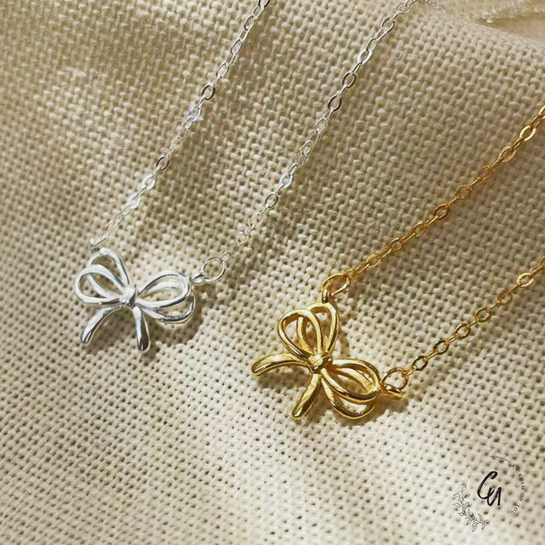 Double Ribbon Necklace