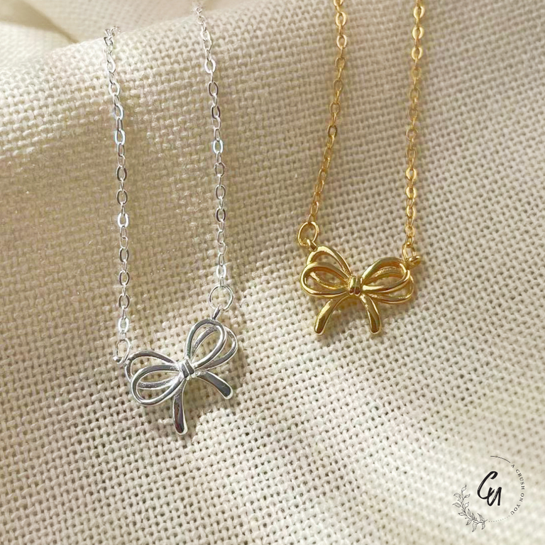 Double Ribbon Necklace