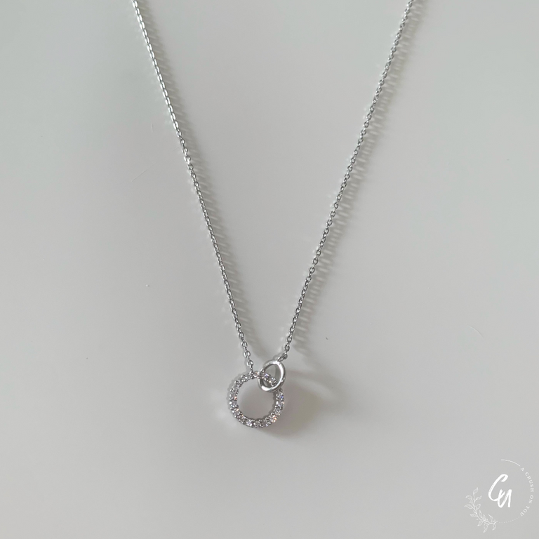 Interlocking Rings Necklace