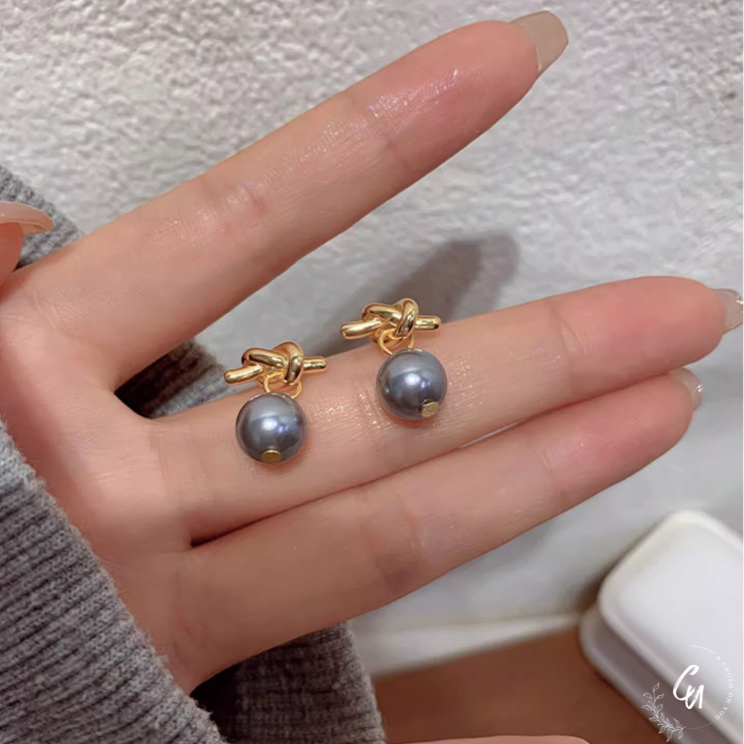 [Restock from 10/10 (Thu)] Knot Pearl Pierce