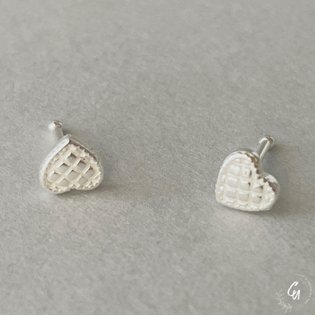 【6/10(月)〜再入荷】Mini Heart Pierce