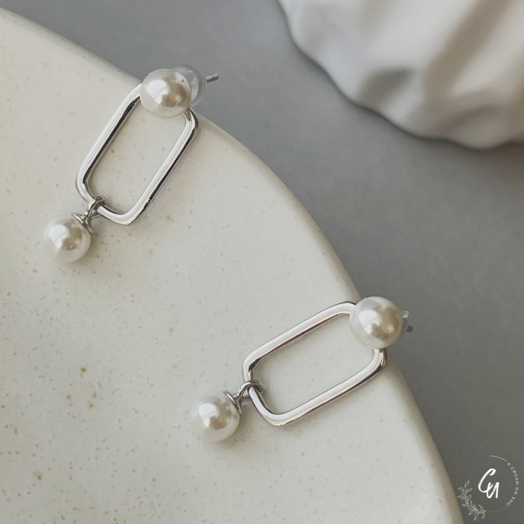 [Restock from 5/27 (Mon)] Pearl Square Pierce