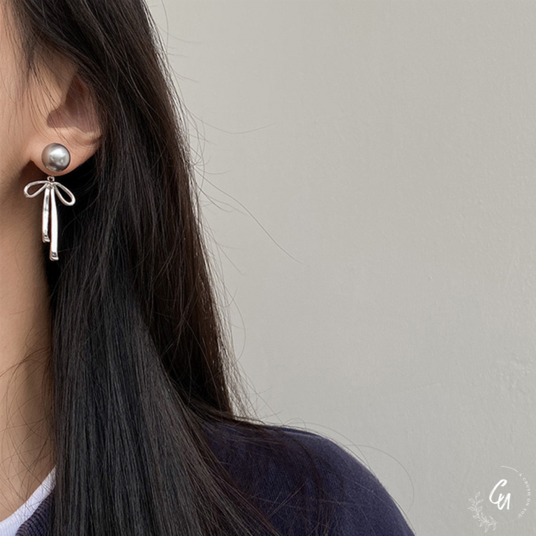 【4/28(月)〜再入荷】Pearl Ribbon Pierce