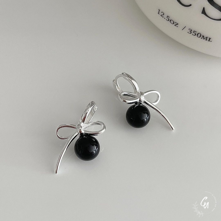 【4/2(水)〜再入荷】Ribbon Pearl Pierce